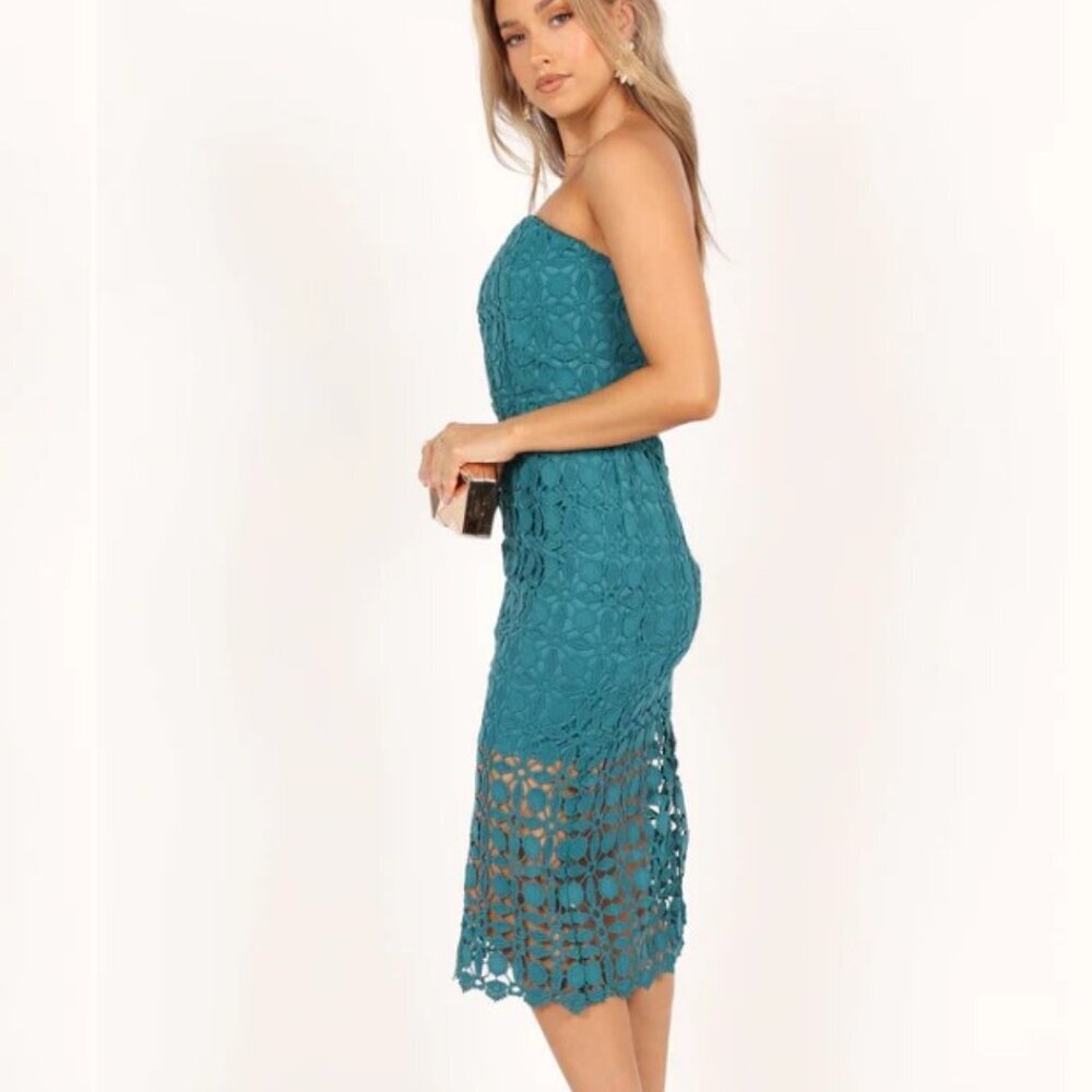 Petal & Pup Teal Strapless Crochet Midi Dress - Picture 5 of 8